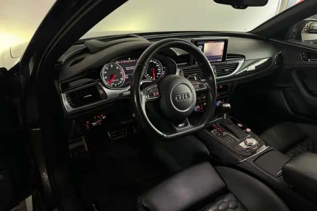 Audi RS6 (2015) thumbnail 5