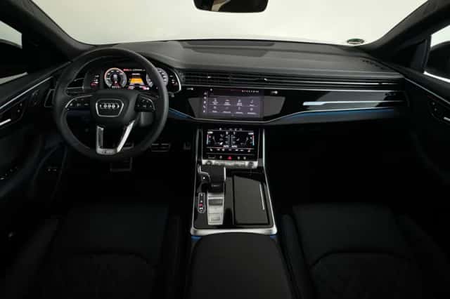 Audi Q8 (2025) thumbnail 4