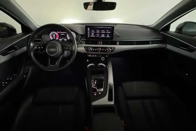 Audi A4 (2019) thumbnail 4