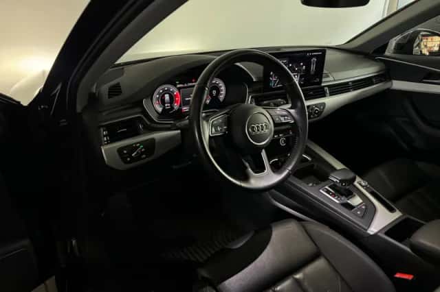 Audi A4 (2019) thumbnail 6