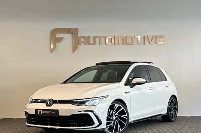 Volkswagen Golf (2021) thumbnail 1