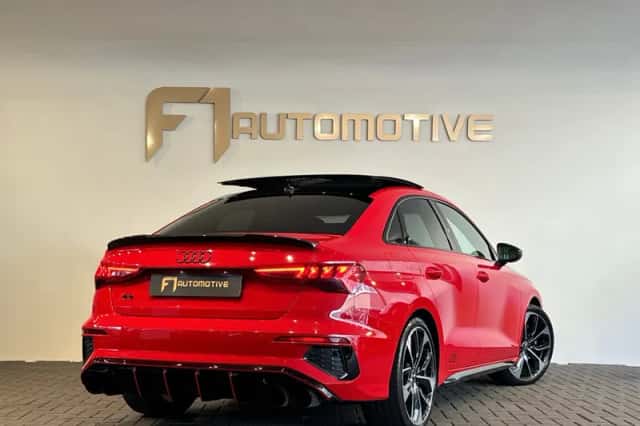 Audi S3 (2021) thumbnail 3