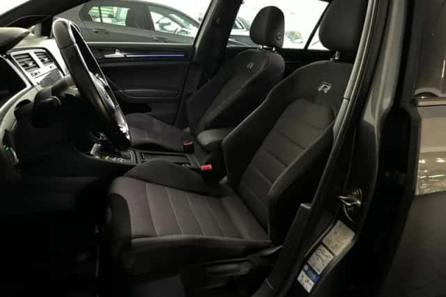Volkswagen Golf (2019) thumbnail 6