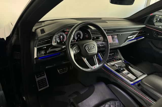 Audi Q8 (2021) thumbnail 5
