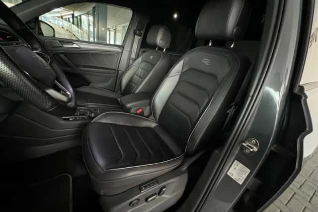 Volkswagen Tiguan (2021) thumbnail 6