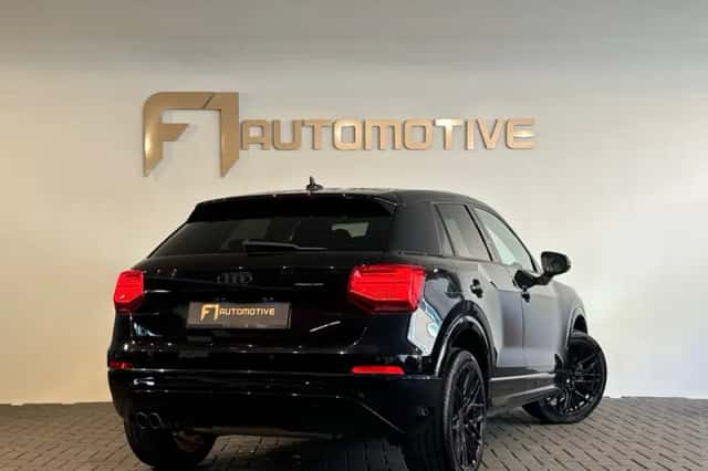 Audi Q2 (2017) thumbnail 3