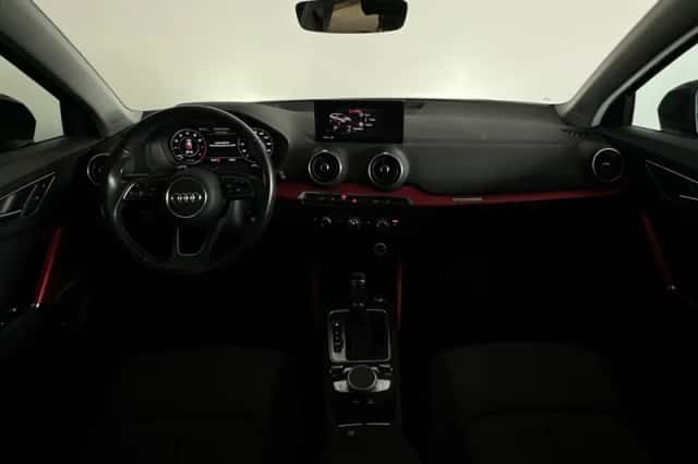 Audi Q2 (2017) thumbnail 4