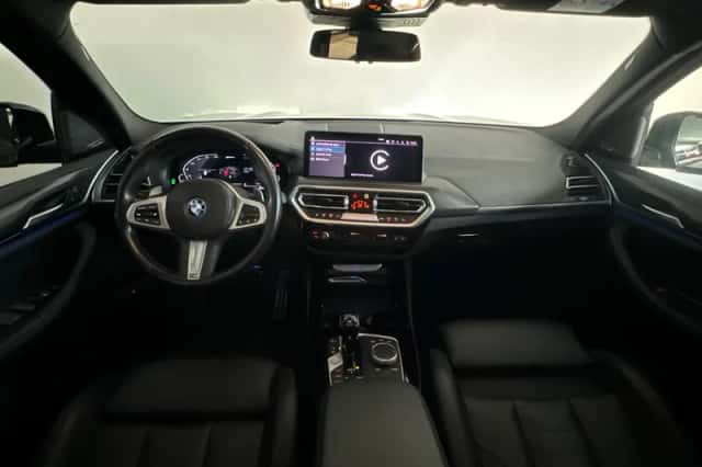 BMW X3 (2023) thumbnail 4