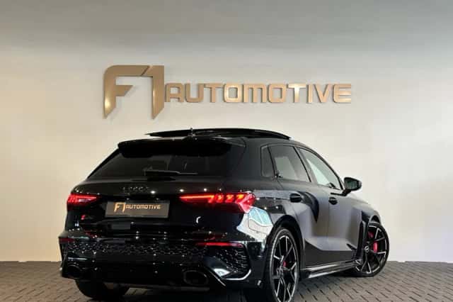 Audi RS3 (2023) thumbnail 3