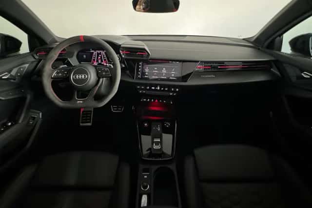 Audi RS3 (2023) thumbnail 4