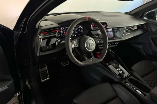 Audi RS3 (2023) thumbnail 5