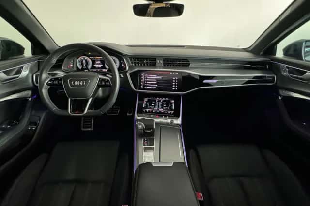 Audi A6 (2022) thumbnail 4
