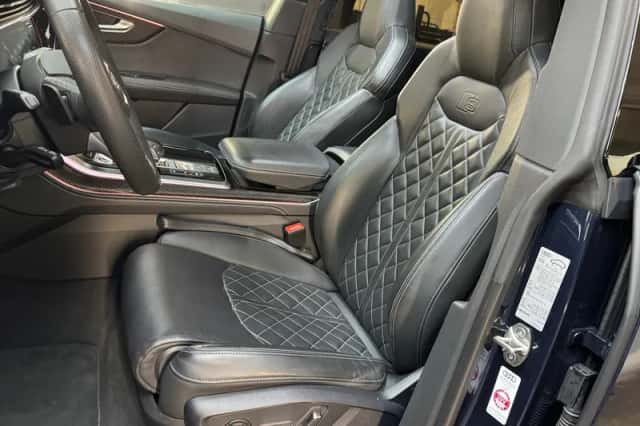 Audi Q8 (2023) thumbnail 5