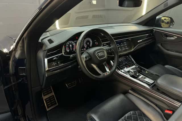 Audi Q8 (2023) thumbnail 6