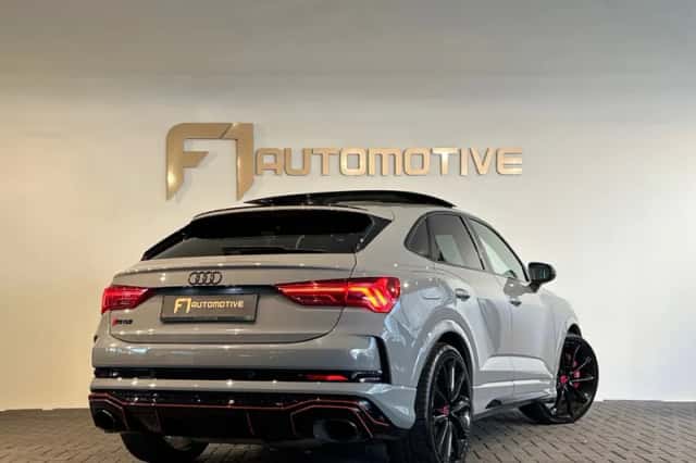 Audi RSQ3 (2021) thumbnail 3