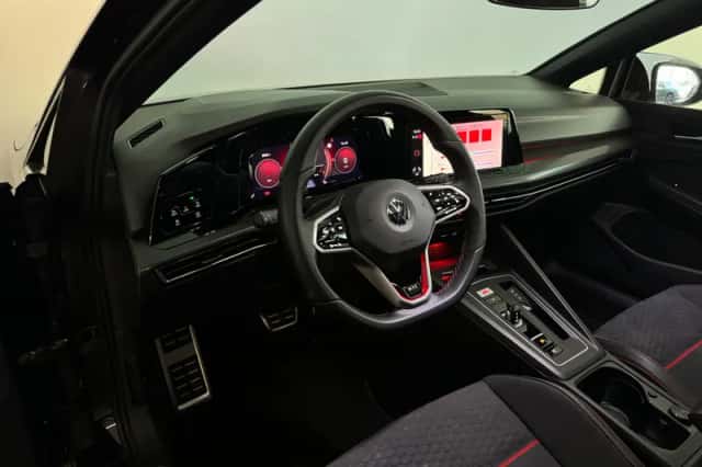 Volkswagen Golf (2021) thumbnail 5