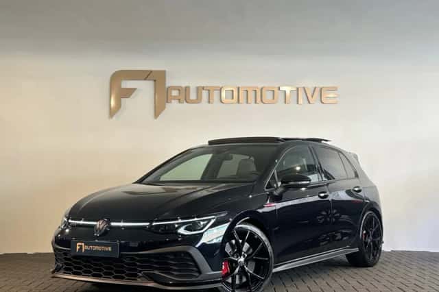 Volkswagen Golf (2023) thumbnail 1