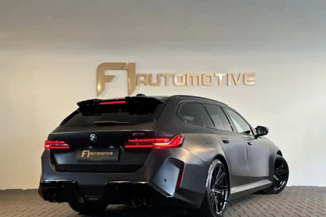 BMW M5 (2025) thumbnail 3