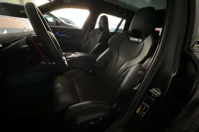 BMW M5 (2025) thumbnail 6