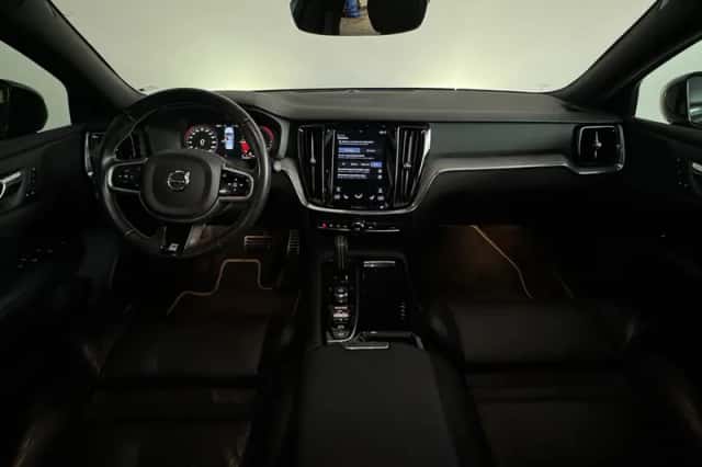 Volvo S60 (2020) thumbnail 4