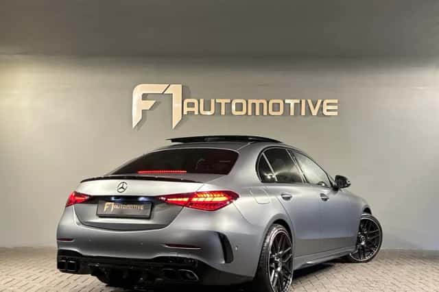 Mercedes-Benz C-Klasse (2023) thumbnail 3