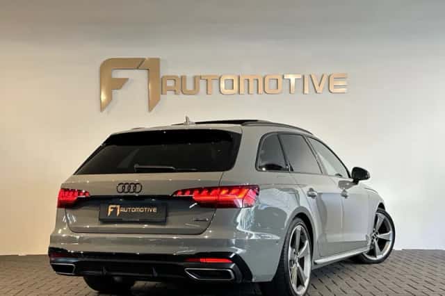 Audi A4 (2019) thumbnail 3