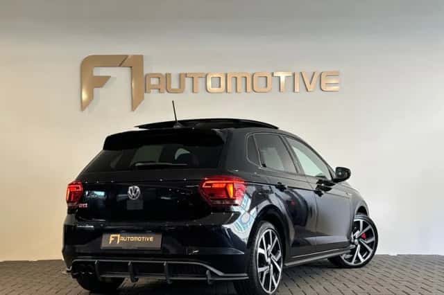 Volkswagen Polo (2018) thumbnail 3
