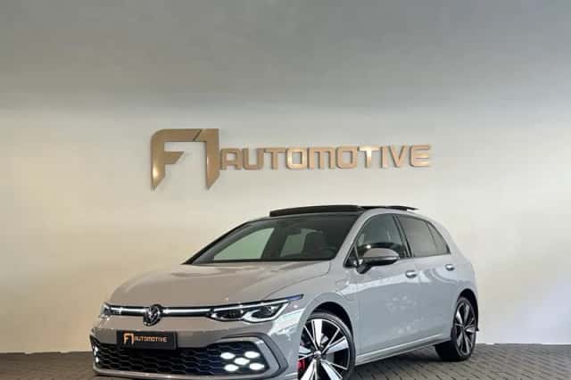 Volkswagen Golf (2022) thumbnail 1