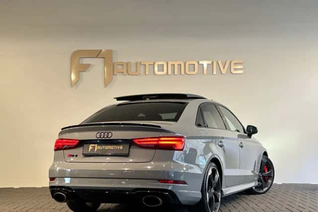 Audi RS3 (2019) thumbnail 3