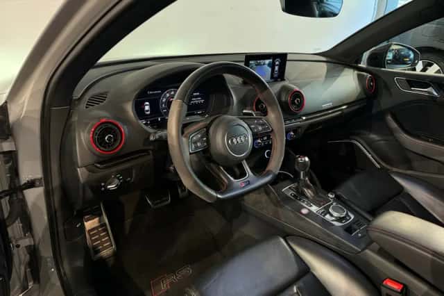 Audi RS3 (2019) thumbnail 5