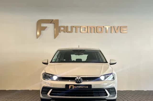 Volkswagen Polo (2023) thumbnail 3