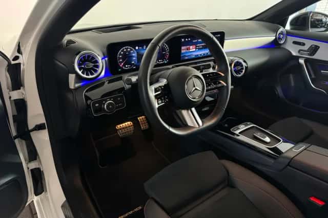 Mercedes-Benz A-Klasse (2024) thumbnail 2