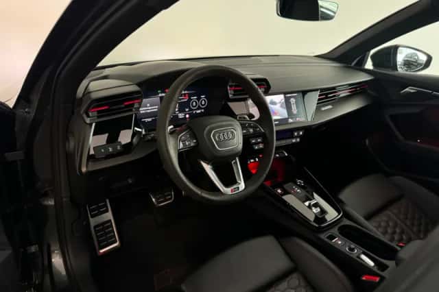 Audi RS3 (2022) thumbnail 2