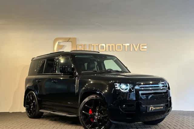 Land Rover Defender (2022) thumbnail 4