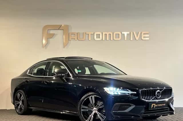 Volvo S60 (2021) thumbnail 4