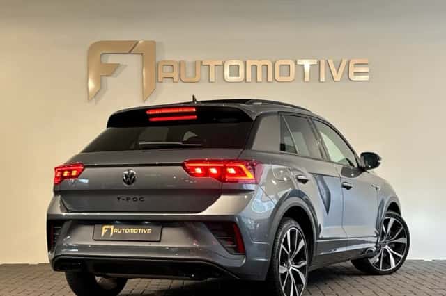 Volkswagen T-Roc (2024) thumbnail 6