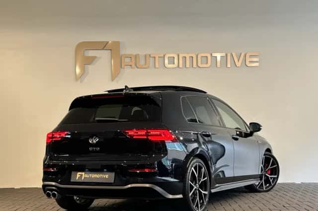 Volkswagen Golf (2023) thumbnail 6