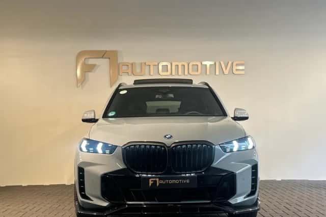 BMW X5 (2025) thumbnail 2