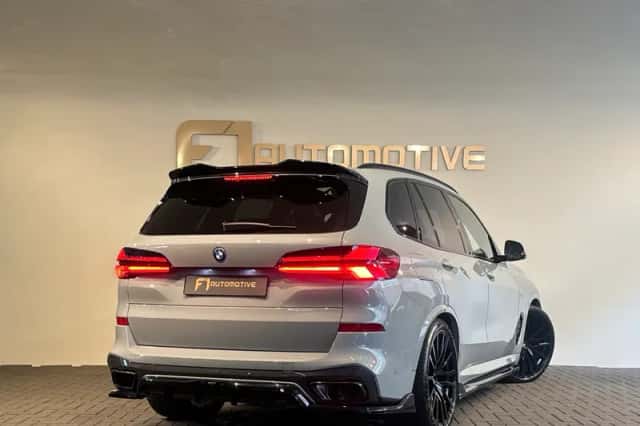 BMW X5 (2025) thumbnail 4