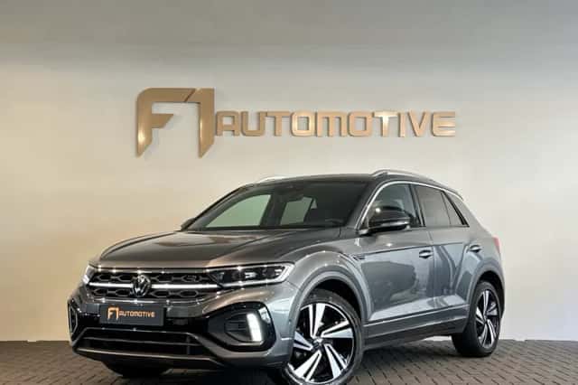 Volkswagen T-Roc (2024) thumbnail 1