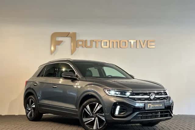 Volkswagen T-Roc (2024) thumbnail 3