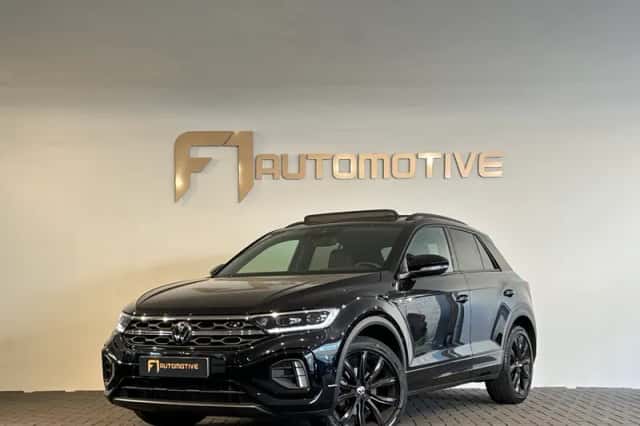 Volkswagen T-Roc (2024) thumbnail 1