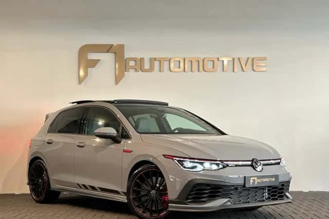 Volkswagen Golf (2023) thumbnail 3