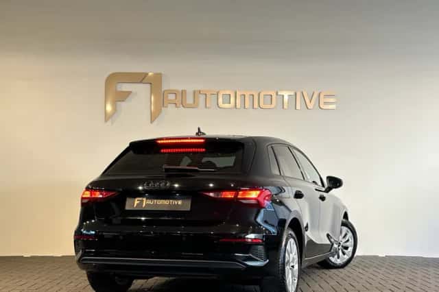 Audi A3 (2021) thumbnail 4