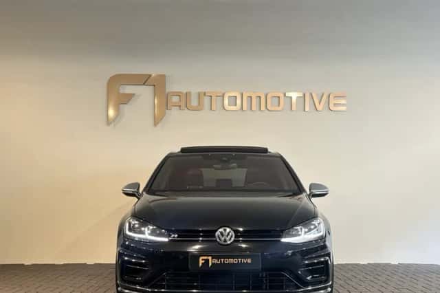 Volkswagen Golf (2017) thumbnail 3