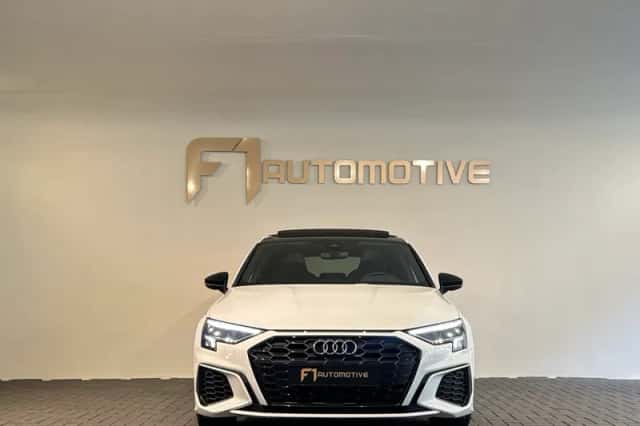 Audi A3 (2022) thumbnail 2