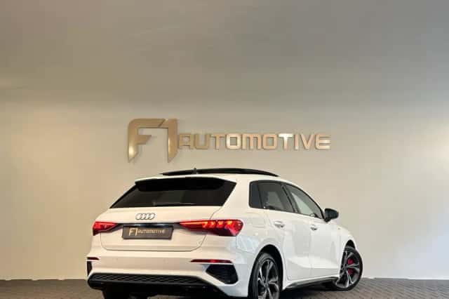 Audi A3 (2022) thumbnail 4