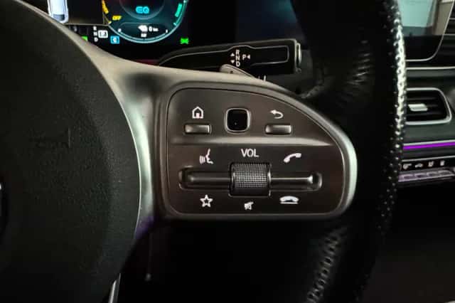 Mercedes-Benz GLE (2020) thumbnail 6