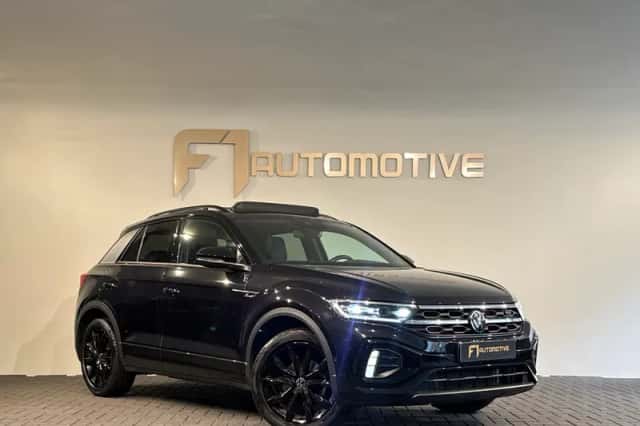 Volkswagen T-Roc (2024) thumbnail 4