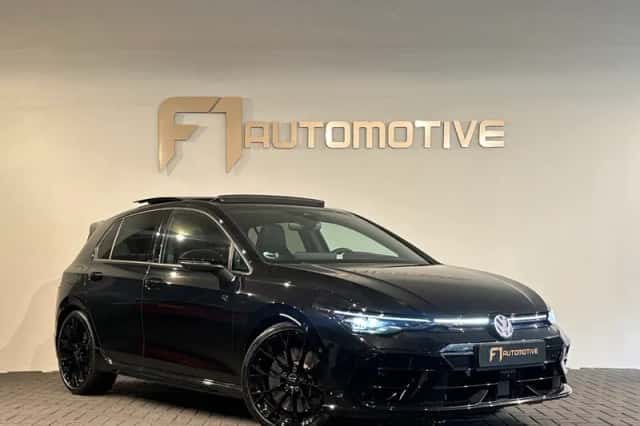 Volkswagen Golf (2024) thumbnail 4